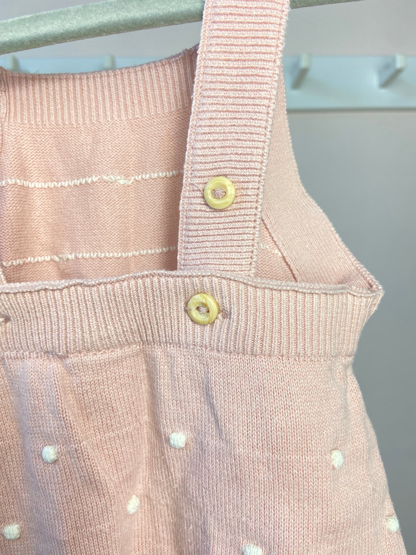 1-2 M Peach knitted dungarees