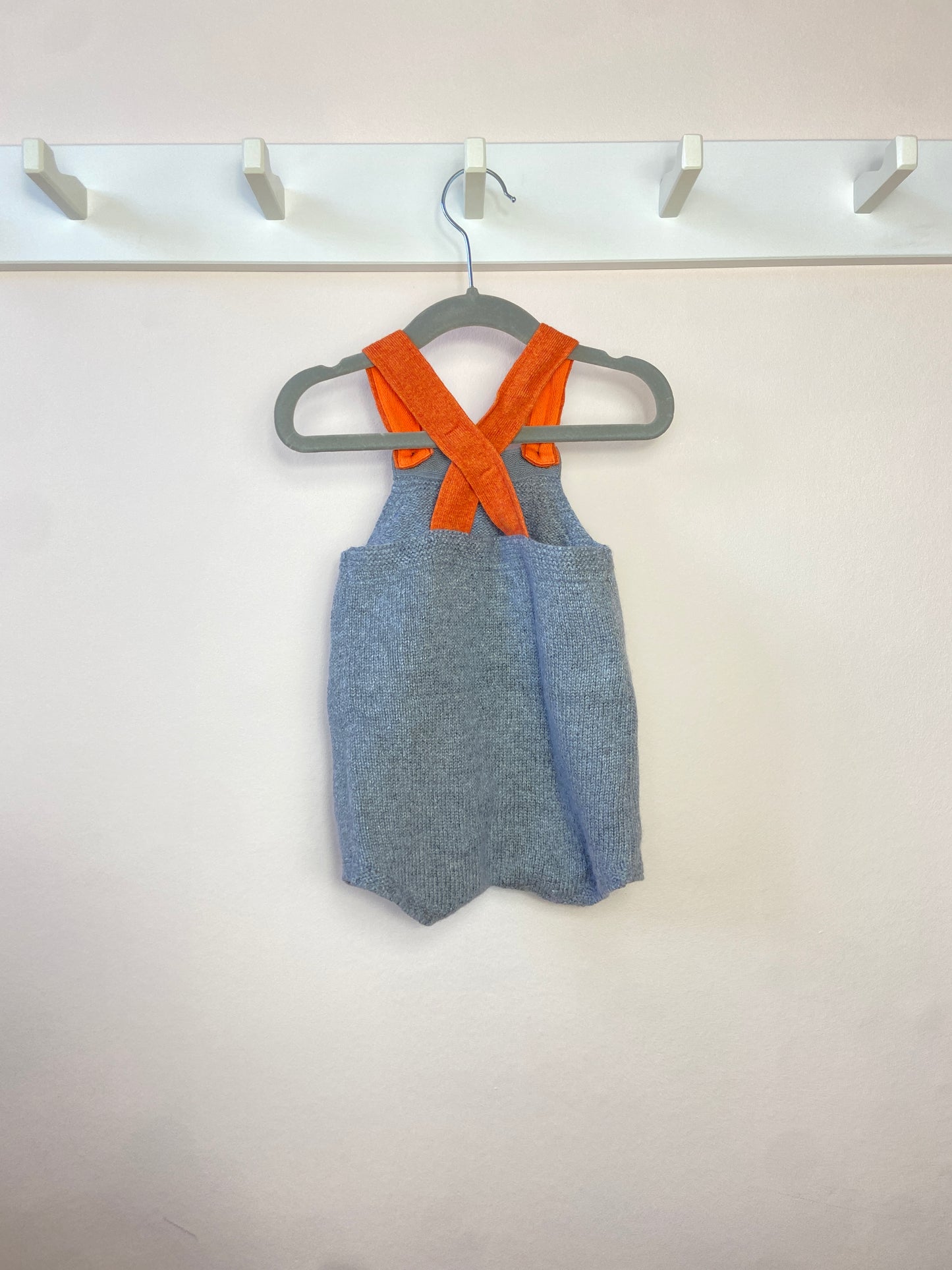 6-9 M Grey knitted romper